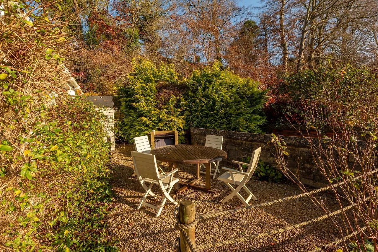 Tucking Mill View- Self Catering Apartment Bath