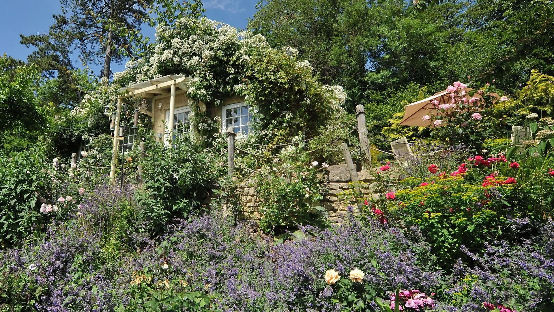 Tucking Mill View- Self Catering Apartment Bath