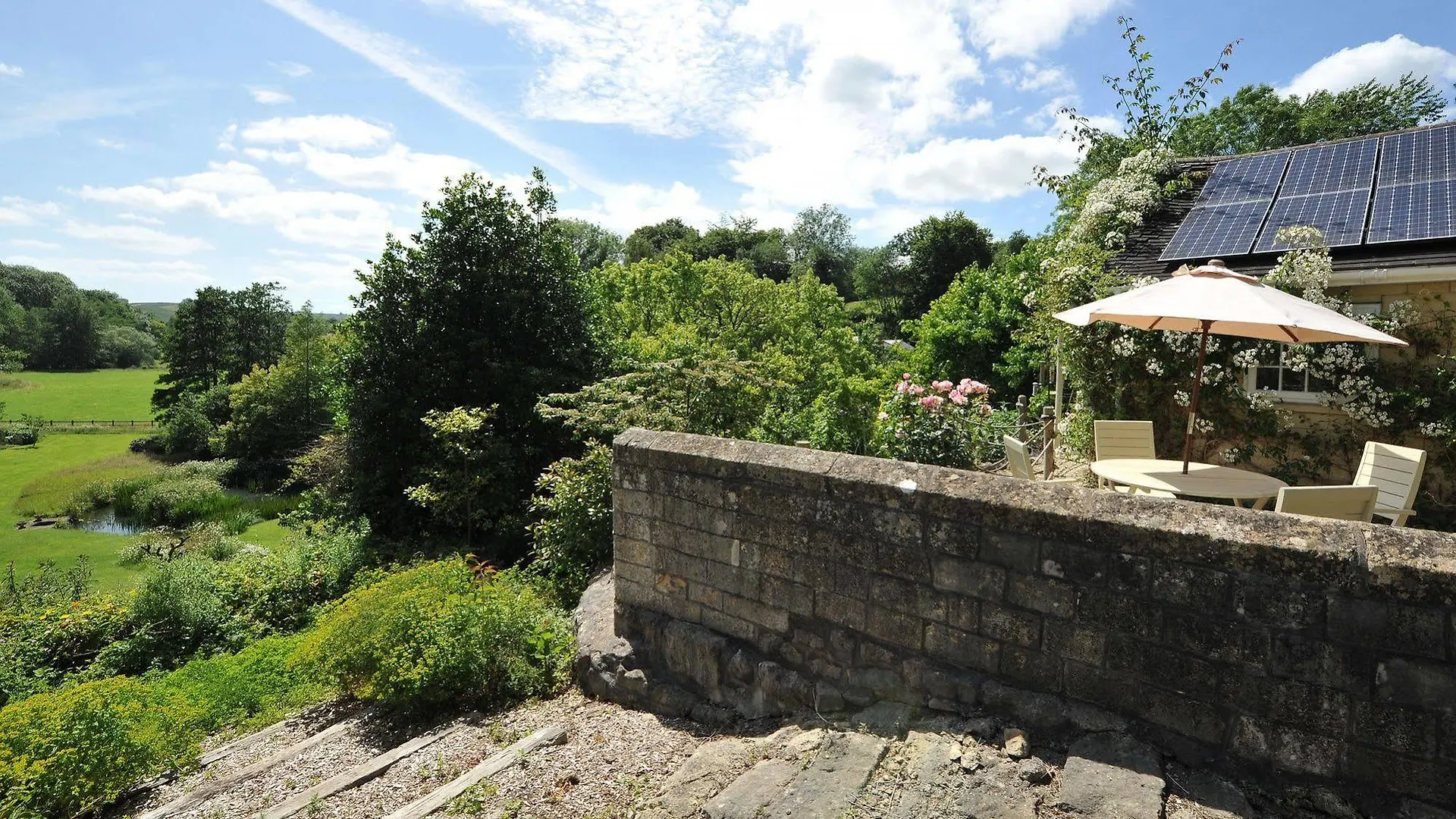 Tucking Mill View- Self Catering Apartment Bath 0*,  United Kingdom